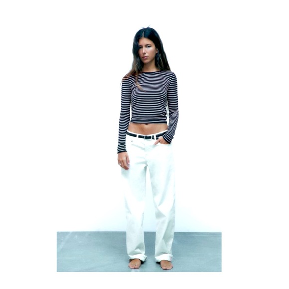 NWT basic sweater - Picture 1 of 3